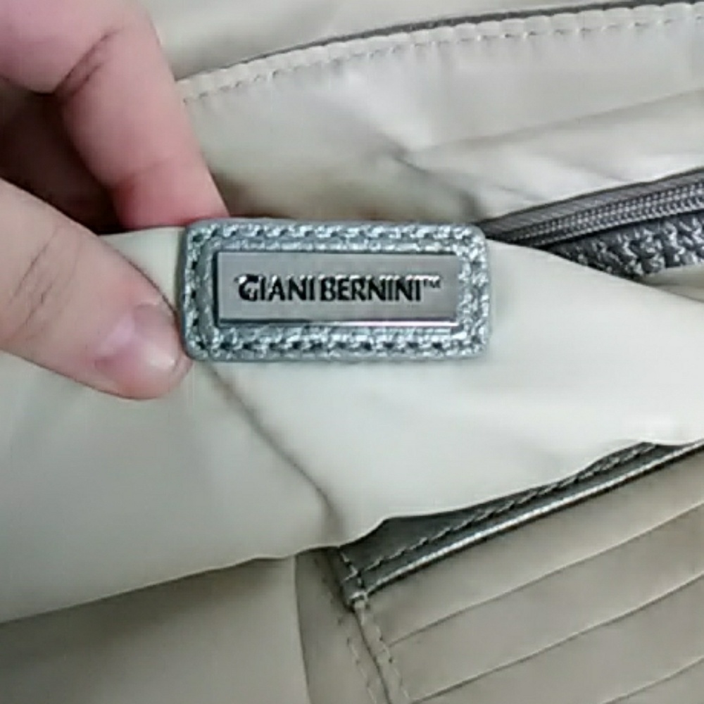 ⏳Clearance - Authentic Giani Bernini messenger bag - Picture 5 of 8